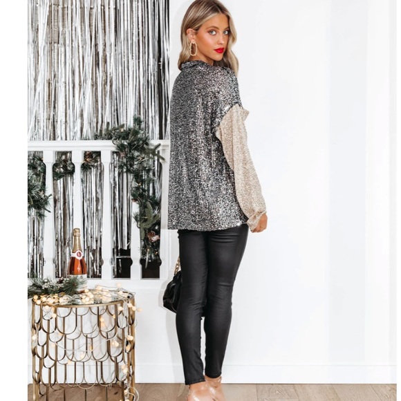 SEQUIN BUTTON DOWN Blouse - Picture 3 of 6